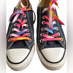 Converse Chuck Taylor All Star Low Navy Women’s Size 8 colorful laces